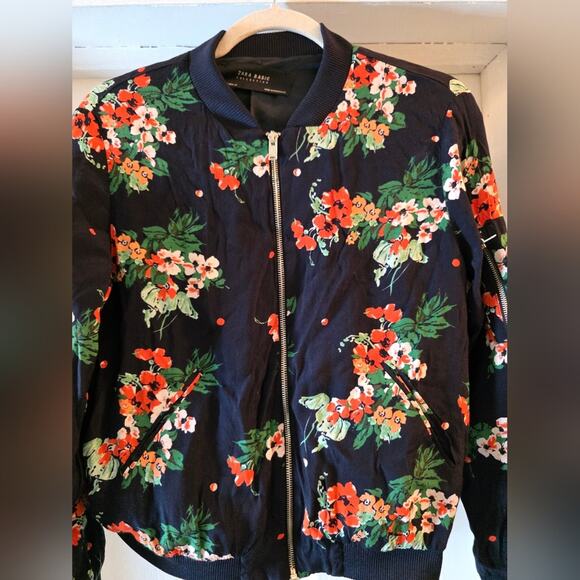 Zara Basic Womens Floral Print Satin Jacket Size M Bomber Date Night Lightweight - Picture 3 of 7